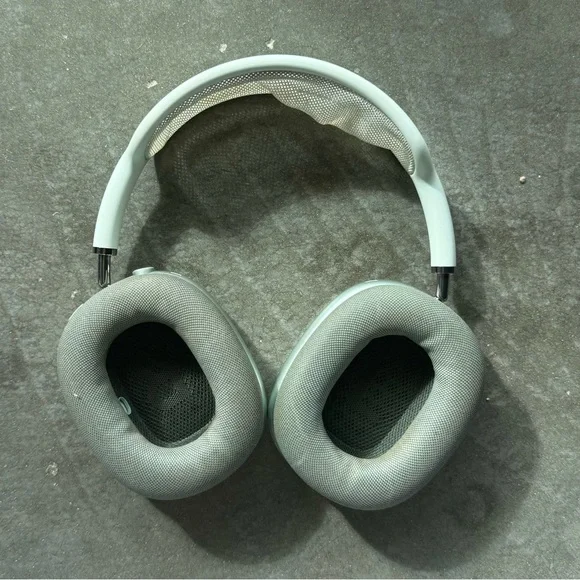 Apple AirPods Max - Picture 4 of 9